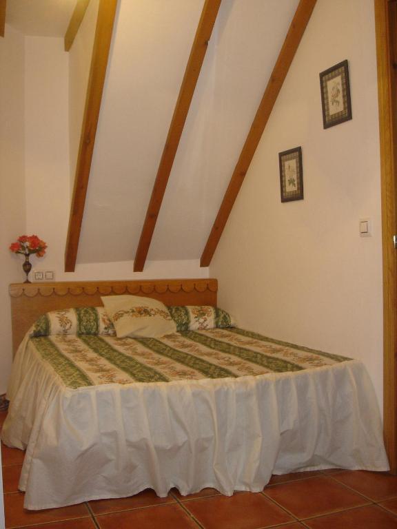 Apartamentos Buganvilla Villaluenga Del Rosario Pokoj fotografie